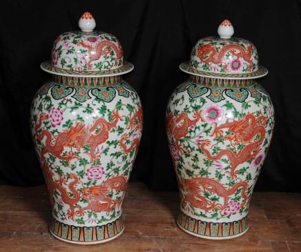 Chinese Qianlong Porcelain Lidded Dragon Vases Urns Pottery Ginger Jars 